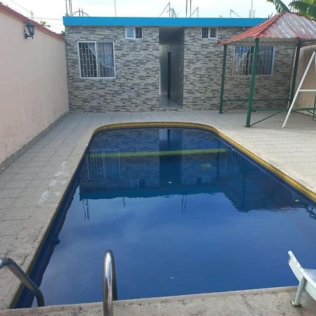 טונסופה Villas Karen מראה חיצוני תמונה